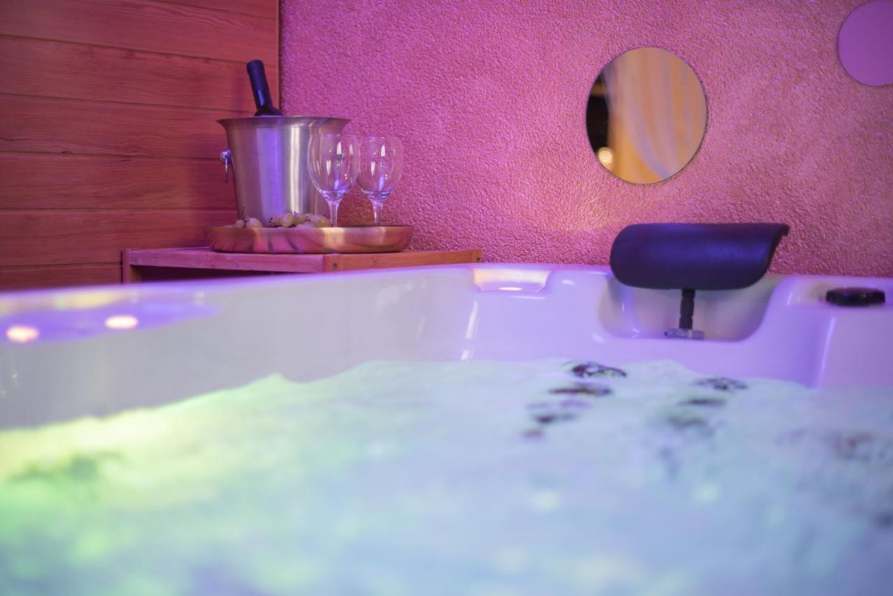 Wellness D'or: Exclusive With Amenities Apartment Porec