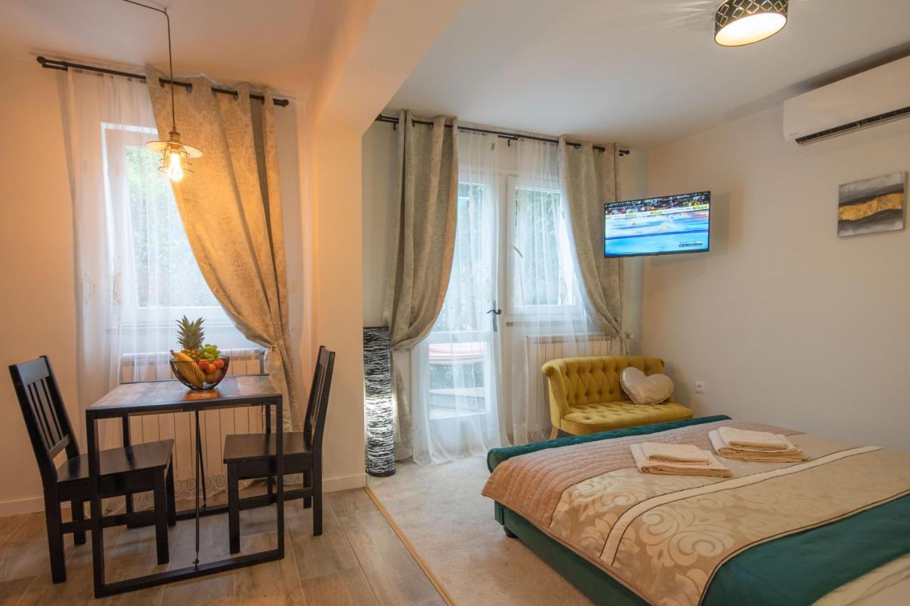 Wellness D'or: Exclusive With Amenities Apartment Porec