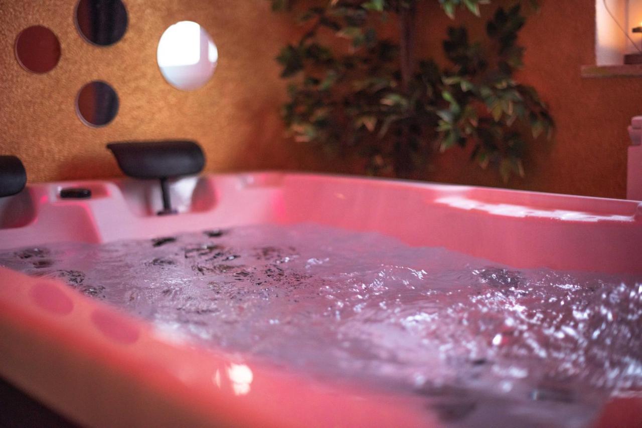 Wellness D'or: Exclusive With Amenities *