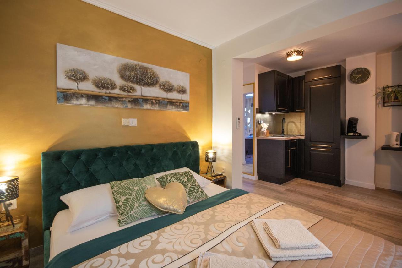 Apartment Wellness D'or: Exclusive With Amenities Porec